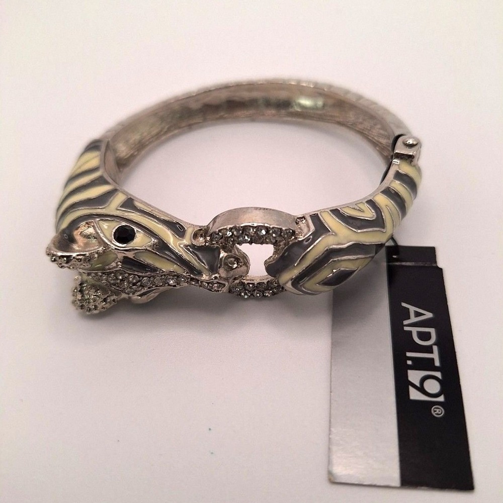 Vintage Apt 9 zebra bangle bracelet hinged enamel clear crystals silver tone
